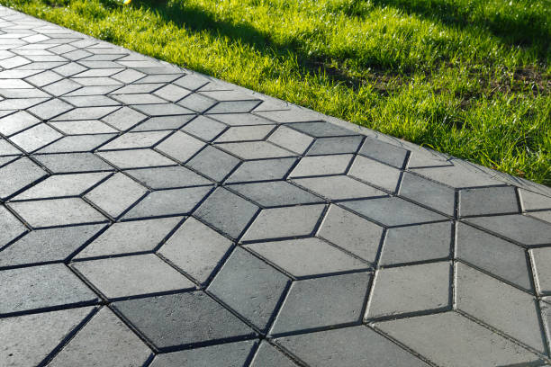 Best Affordable Driveway Pavers  in Lowell, AR