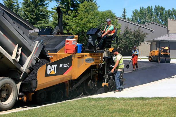 Best Driveway Paving Contractor  in Lowell, AR